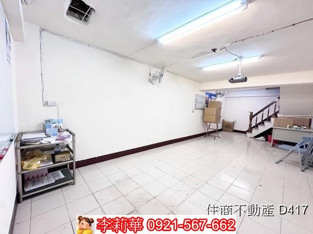 東區透天-12