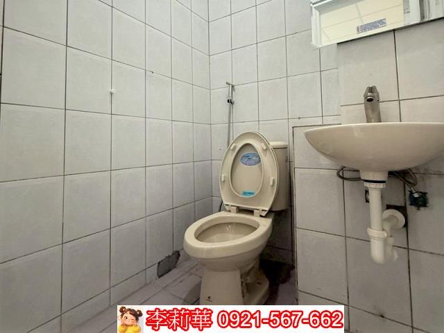 東區店面-10