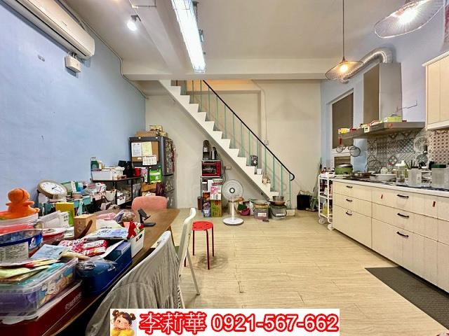 中西區透天-6