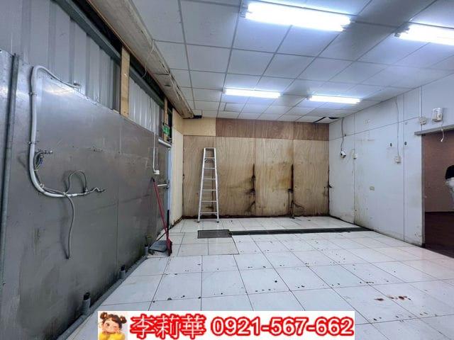 東區店面-4