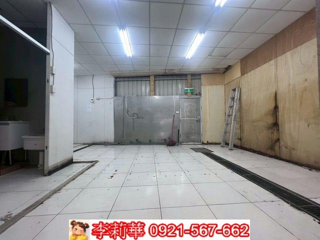 東區店面-5