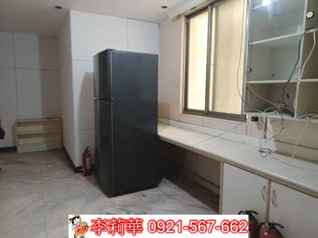 台南東區透天-8