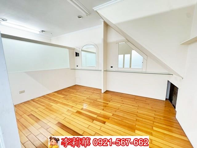 台南南區透天-12