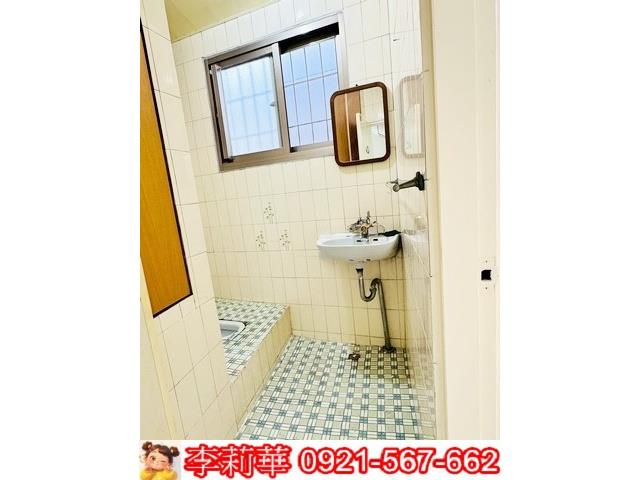 台南東區店面-12