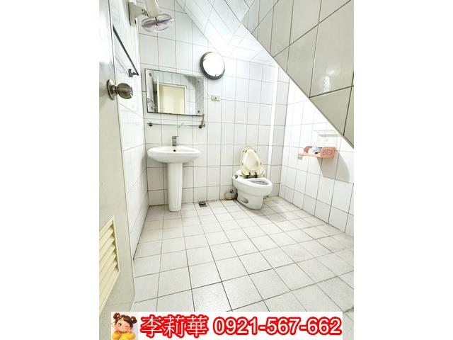 台南東區透天-8