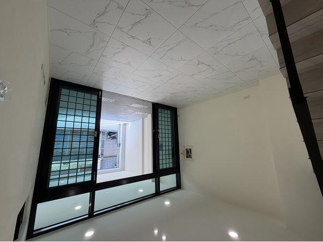 台南新市透天-1