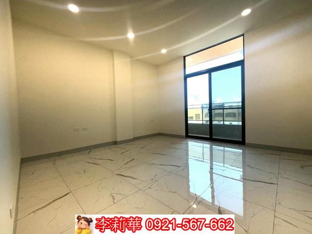 台南北區店面-13