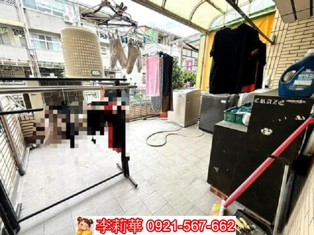 台南南區透天-13
